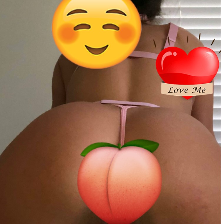 Kendra, linda y complaciente colombiana jovencita morenita sexy oral profundo con final con lugar propio amor, te espero