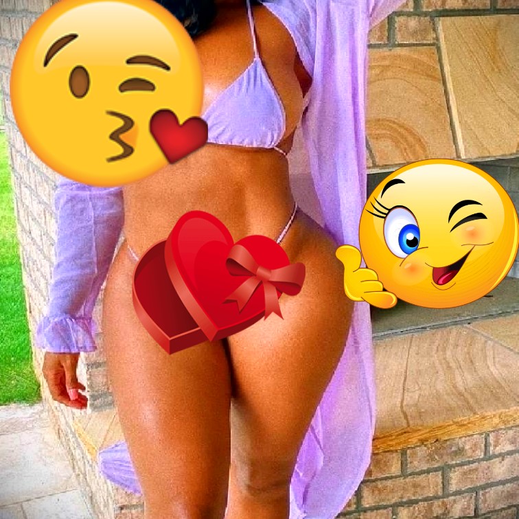 Sabrina, rica compañía de 26 años morena exuberante oral mutuo, caricias y besos con lengua con lugar cómodo y discreto